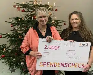 Verti - Spendenübergabe Scheck an Haus Pius