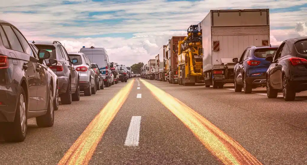 Rettungsgasse bilden: So geht's