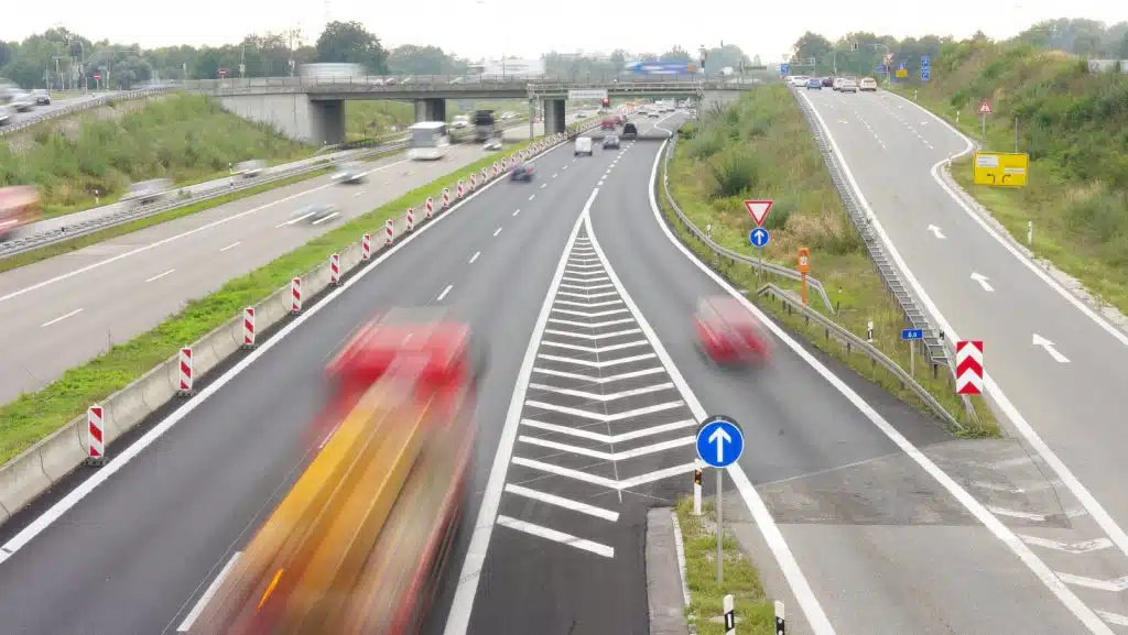 Richtig Einfahren auf die Autobahn