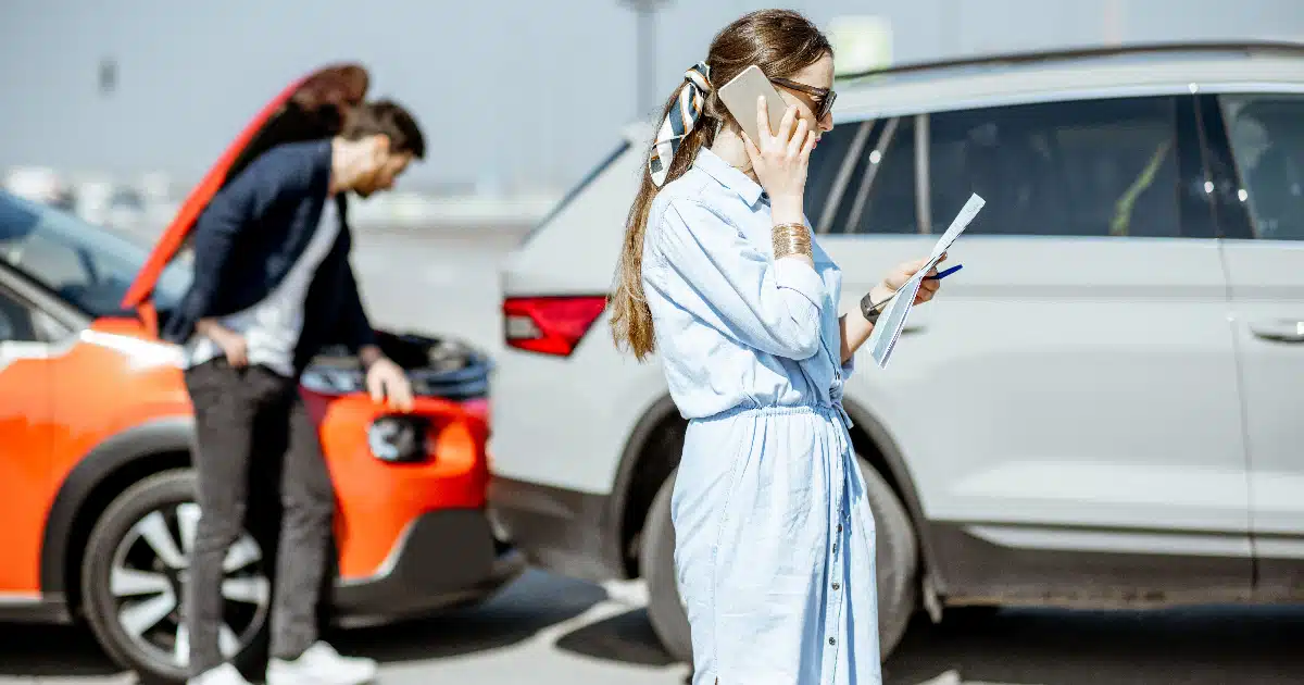 Verkehrsunfall Unfallgegner Datenaustausch