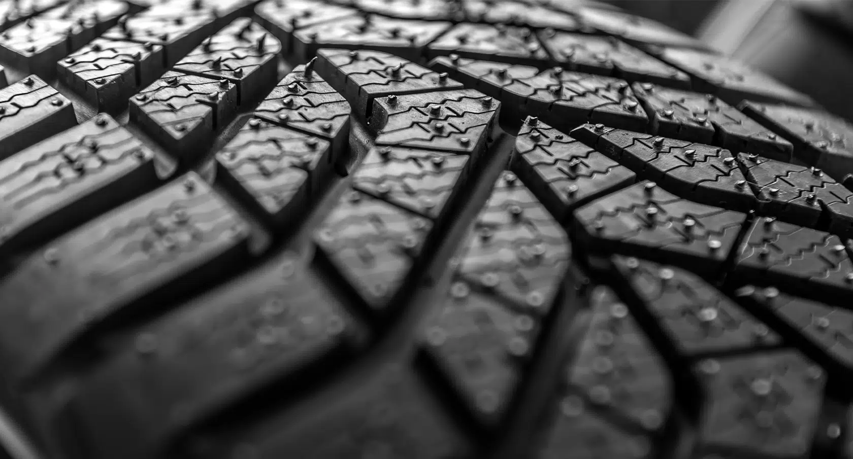 Autoreifen: Tipps zu Druck, Profiltiefe und Alter